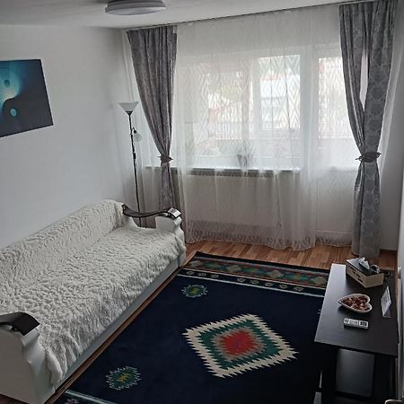 Hellen Apartament 特尔戈维什泰 外观 照片