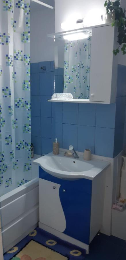 Hellen Apartament 特尔戈维什泰 外观 照片